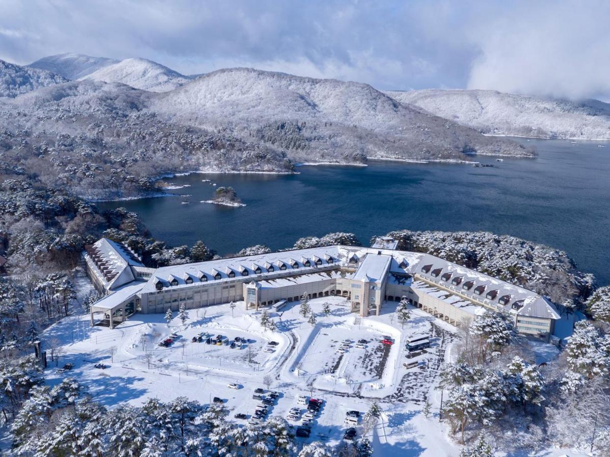 Urabandai Lake Resort Geihinkan Nekoma Rikyu Kitashiobara Exterior foto